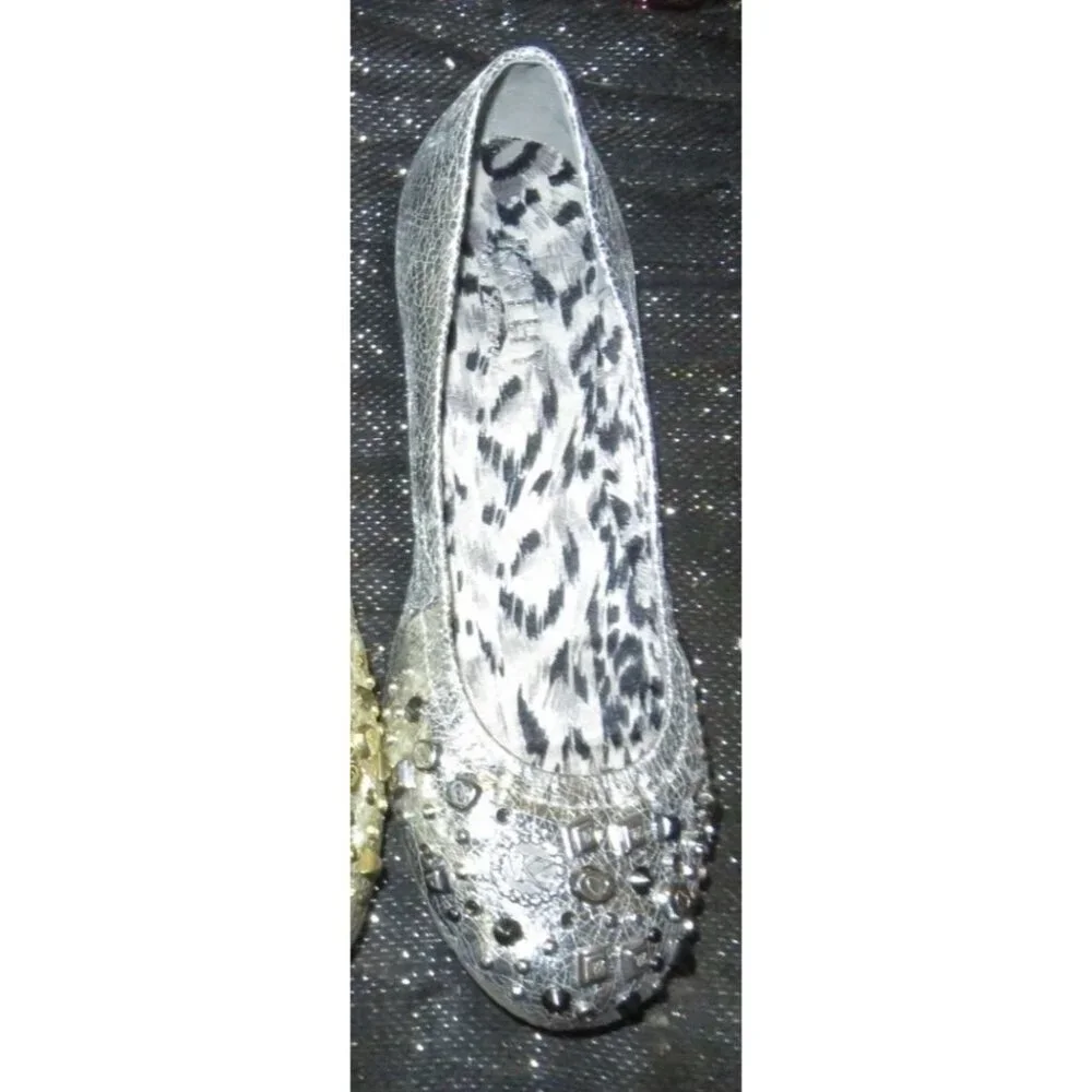 Kathy Van Zeeland Ray Me Ballerina Flats Charm Detail studded ballet flats 7.5